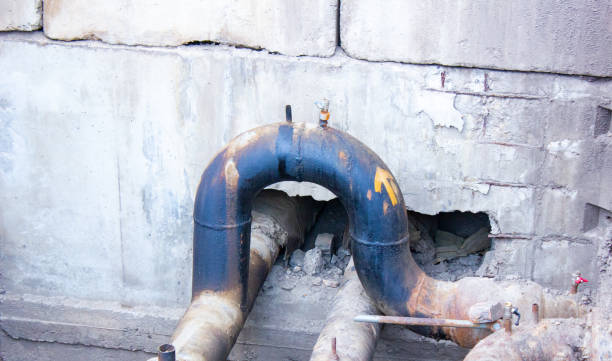 Best Water damage restoration process  in China, TX
